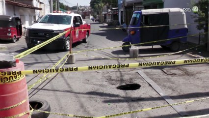 Clausuran tequilera en Tlaquepaque por verter desechos al drenaje y causar socavón