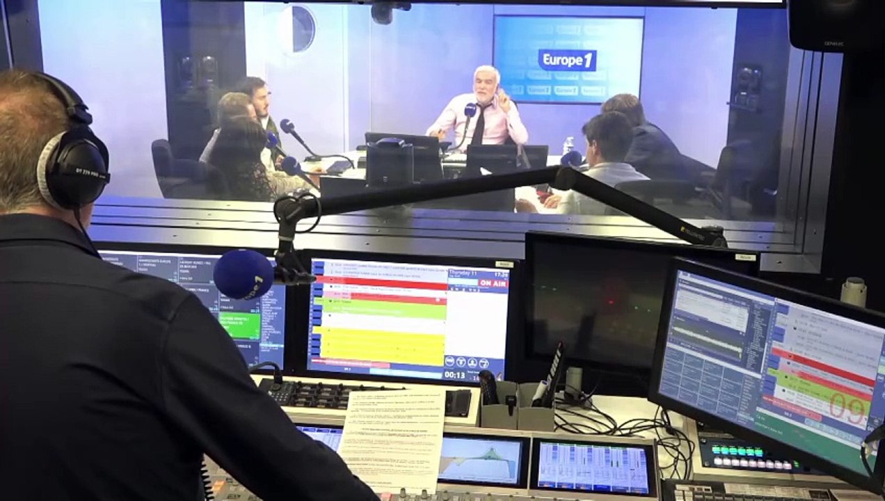 Affaire Cohen-Legrand : l'Arcom va recevoir en audition les présidentes de France Télévisions et Radio France