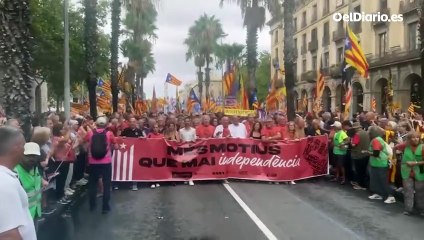 En marcha las manifestaciones de la Diada en Barcelona, ​​Girona y Tortosa