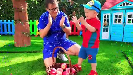 يوم ممتع في الحديقة  للأبطال الخارقين مع آدم وأمه | مجموعة مغامرات للأطفال