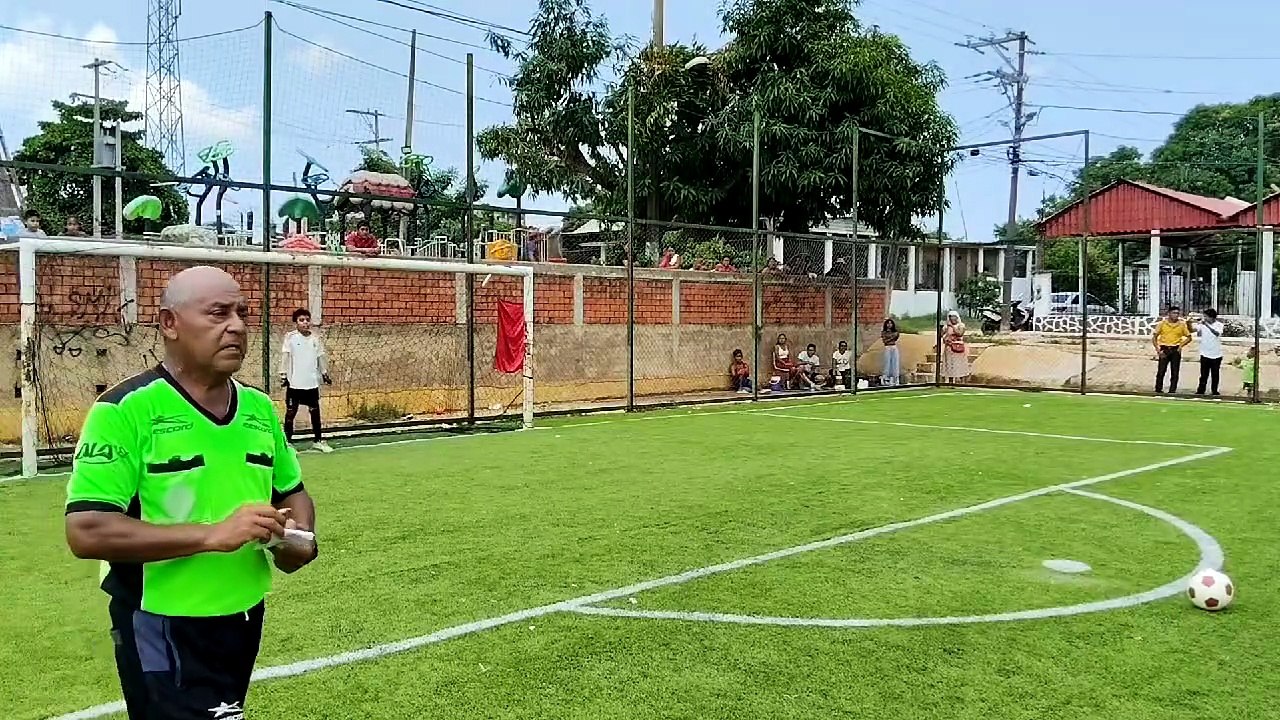 Reviviendo los penales cardiacos de los Cuartos de Final entre Flechadores Cosolea vs Dragones Rojos