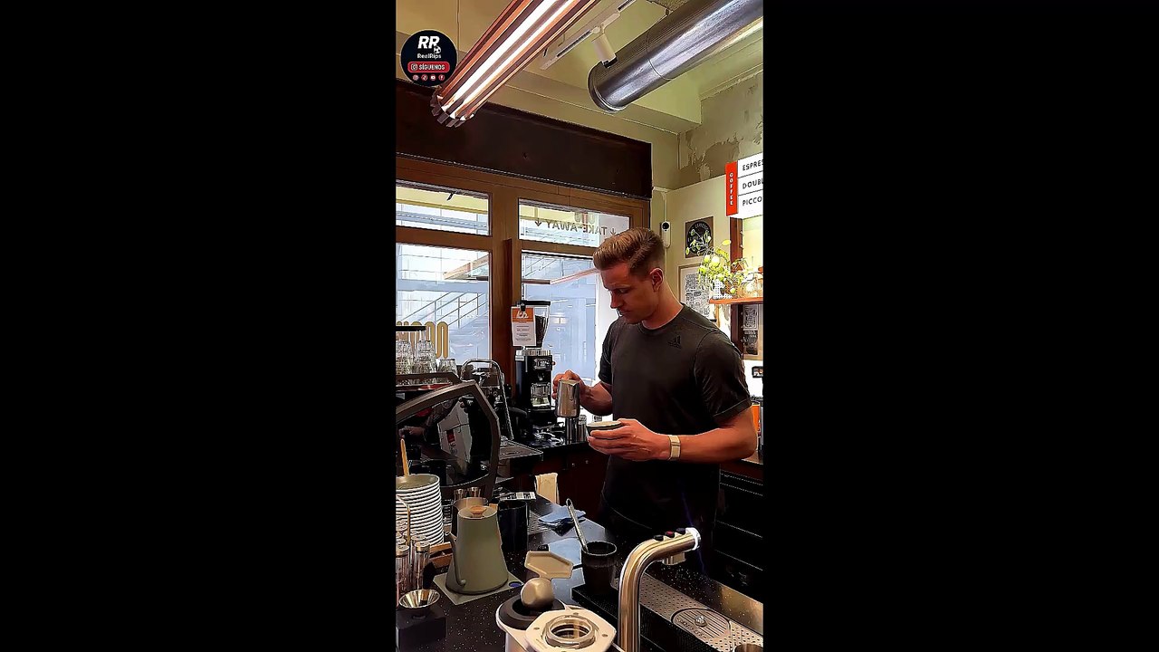 ☕ TER STEGEN TAMBIÉN BRILLA COMO BARISTA 🚀✨