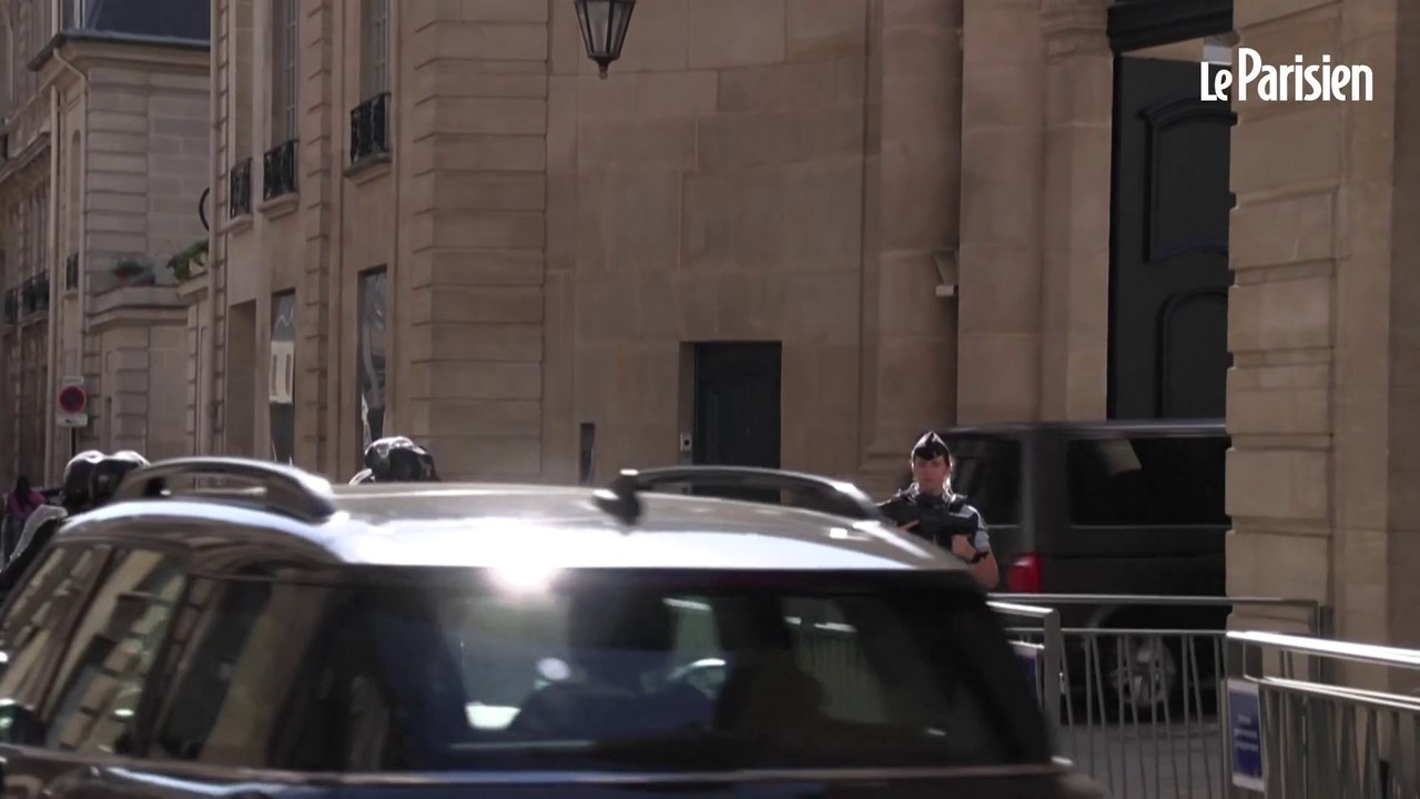 François Bayrou arrive à Matignon : sa démission attendue à 13h30 ...