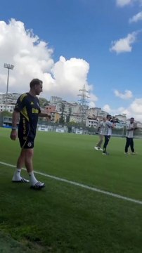 İrfan Can Kahveci'den Mert Hakan ve Kerem paylaşımı