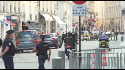 Francia, Bayrou arriva all'Eliseo per presentare le dimissioni