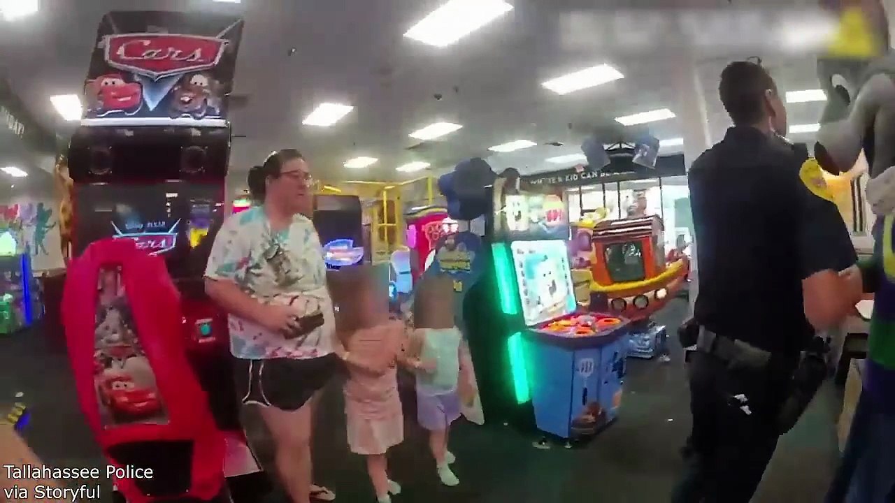 Chuck E Cheese Got Arrested