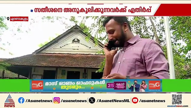 വി ഡി സതീശനെതിരെ സൈബർ യുദ്ധം മുറുകുന്നു; മൗനം പാലിച്ച് മുതിർന്ന നേതാക്കൾ