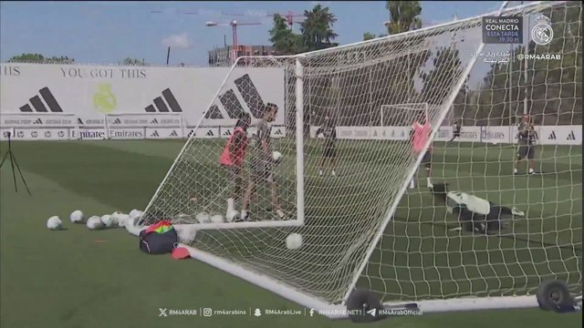 Entrenamiento del Real Madrid previo a visitar Anoeta