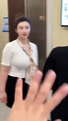 Stylish Flight Attendant Steals the Show with Dance Moves ✨