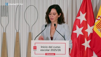 Ayuso defiende la educación real: 'Con pantallas no se aprende mejor'
