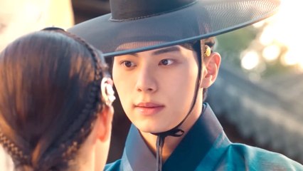 Unexpected Emotions Blossom in Bon Appétit, Your Majesty — Netflix