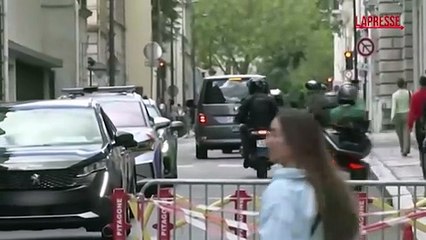 Francia, Bayrou lascia Eliseo dopo aver presentato dimissioni