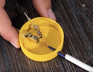 Steady Your Cables with This Tiny Cap Hack 😮‍💨✅