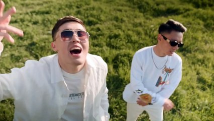 Galymzhan & Adil - Эта девочка _ По-порядна Official Music Video