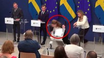 Ministra de salud de Suecia se desmaya durante presentación oficial en plena conferencia de prensa