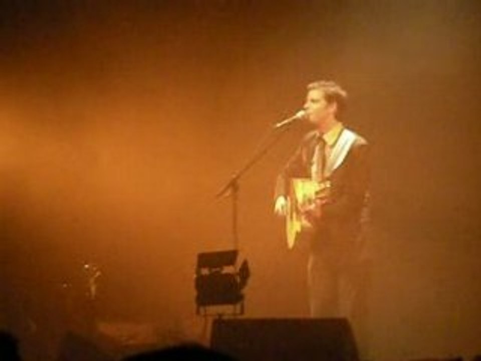 Alexis HK - 1ère partie de Renan Luce