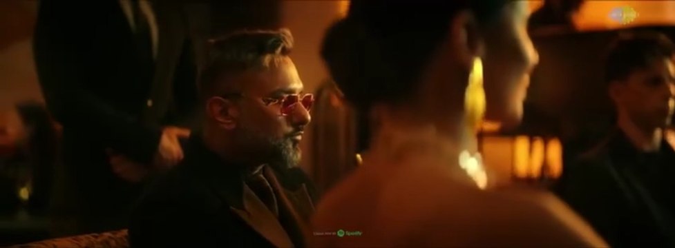 MASHOOQA (Official Music Video) | Yo Yo Honey Singh ft. Charmee Zaveri | New Punjabi Song 2025