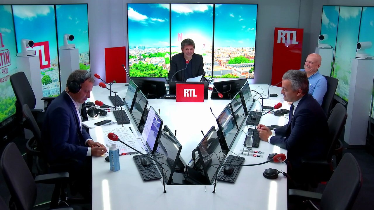 Gérald Darmanin est face à Marc-Olivier Fogiel