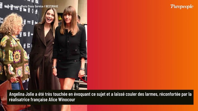 Angelina Jolie perd ses moyens devant un sujet personnel, une artiste française qu'elle connaît bien la réconforte