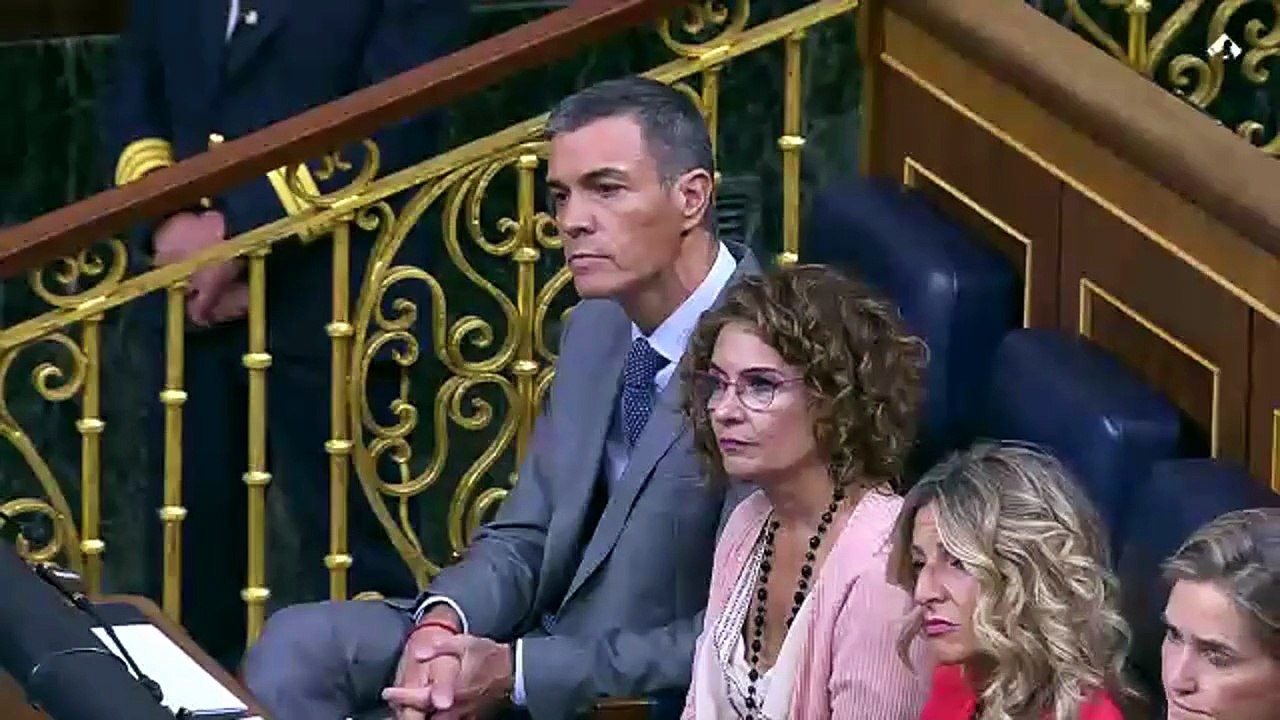 Abascal recrimina a Sánchez los problemas de la inmigración ilegal masiva