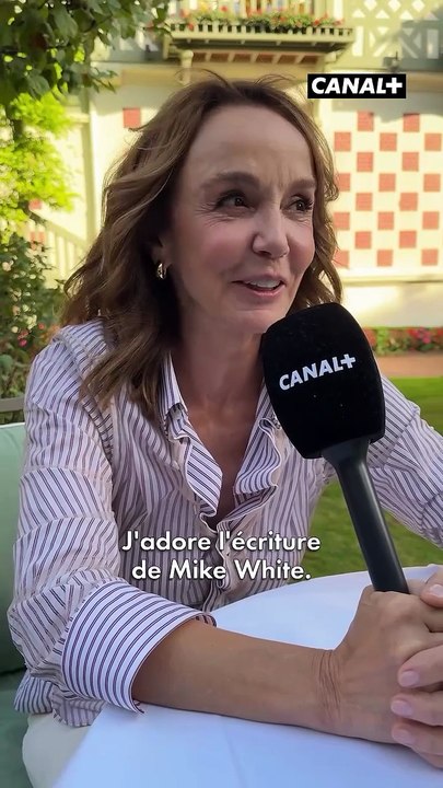 Nous aussi on veut Philippine Leroy-Beaulieu dans la saison 4 de The White Lotus