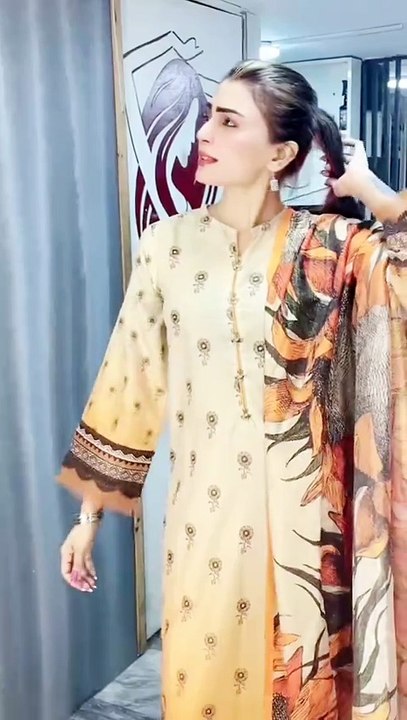 Sana Khan verial shorts