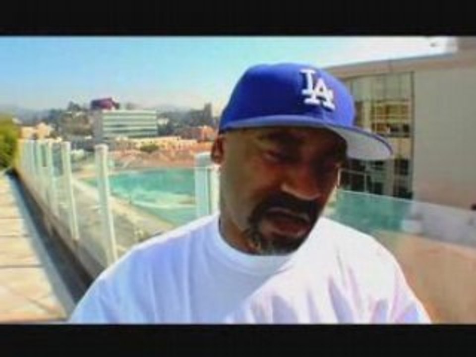 Mad CJ Mac - You Aint Sreet