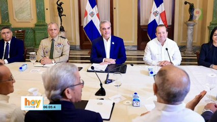 Luis Abinader recibe informe con 150 propuesta para abordar la crisis haitiana | Hoy Mismo