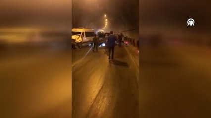 Tüneldeki zincirleme kazada 10 kişi yaralandı