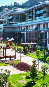 Bakan Kurum'a Trabzon'daki Kahramanmaraş Caddesi'nde deprem bölgesi teşekkürü