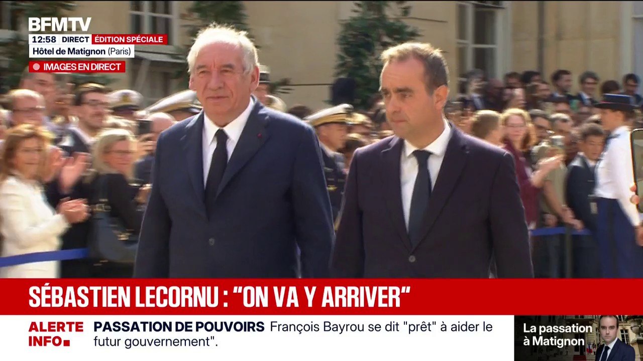 Passation de pouvoirs: François Bayrou quitte Matignon sous les applaudissements