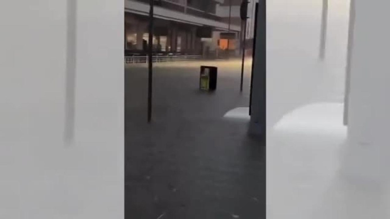 Maltempo in Veneto, a Bibione strade come fiumi: il video degli allagamenti