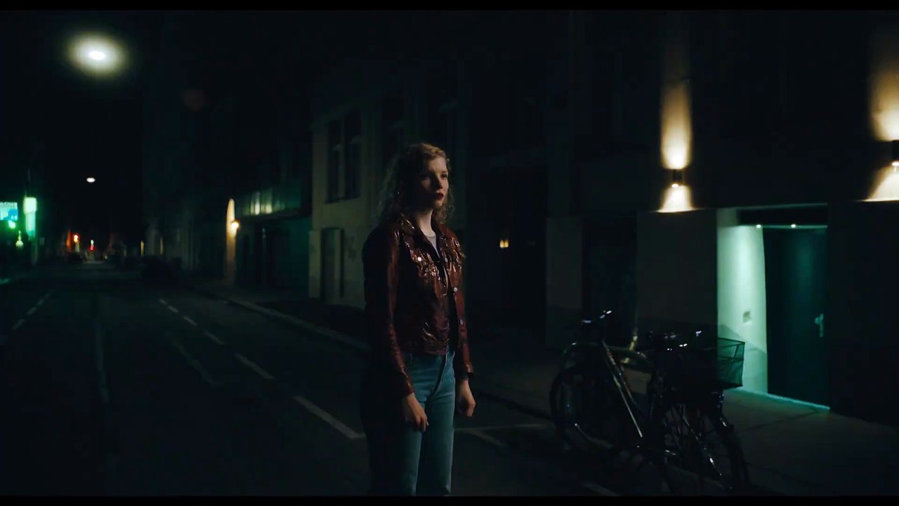 HOW TO BE NORMAL Film