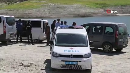 "İntihar edeceğim" diyerek evden ayrılan gencin cenazesini su altı dalgıçları barajda buldu