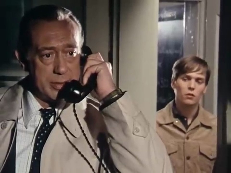 Derrick - Folge 12 - Ein Koffer aus Salzburg