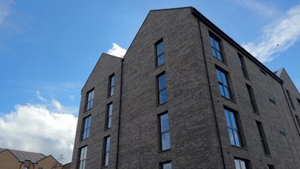 New Seacroft council housing scheme pays tribute to sporting hero