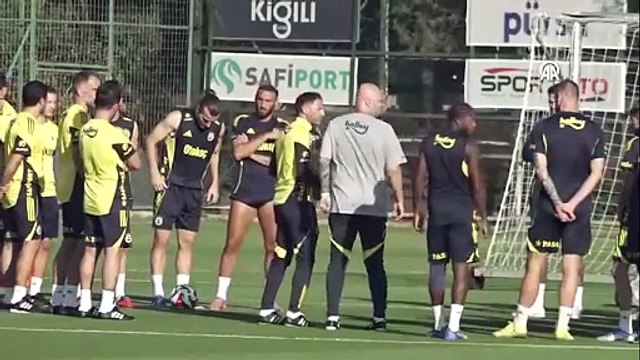 Domenico Tedesco: Hep birlikte başaracağız, zaman içerisinde birbirimizi tanıyacağız ama zamanımız yok