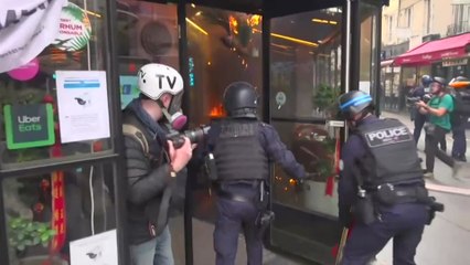 Paris in Panic: Fire Hits Building During “Block Everything” Protest