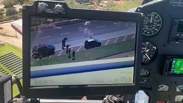 Helicóptero da PM localiza veículo carregado com maconha e dois homens são detidos