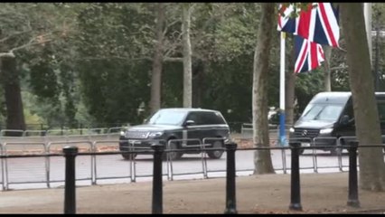 Il principe Harry arriva a Londra per incontrare Re Carlo III