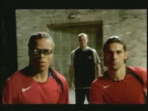 Pub Nike Thierry Henry et Manchester United