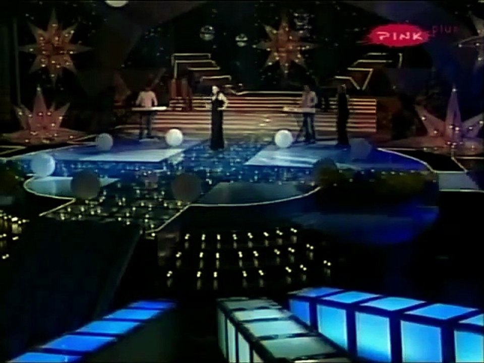 Ceca - Neodoljiv neumoljiv - Novogodisnji show - (TV Pink 2007)