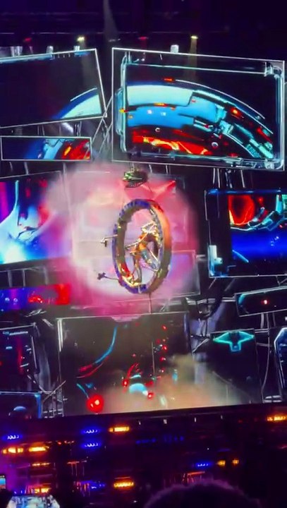 Katy Perry cantó Don't cry for me Argentina