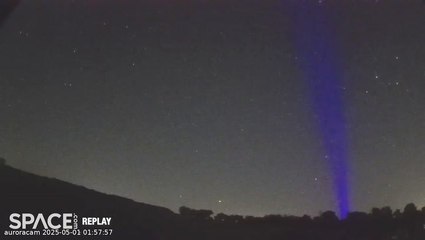 Strange Lasers In The Sky Captured By Aurora And Sky Cams In The UK Caused By Train