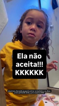 Karoline Lima surge com novo visual e filha tem reação inusitada; veja