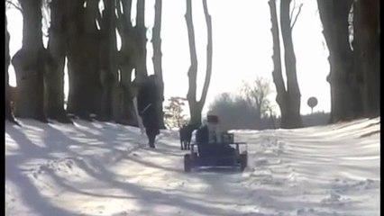 Mysteriet på Greveholm | show | 1996 | Official Clip