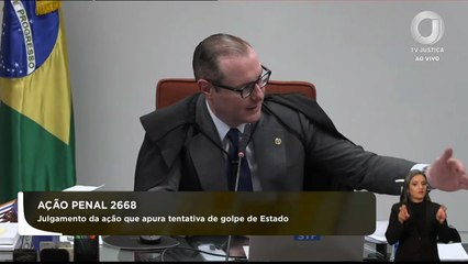 Fux vota por absolver Ramagem de todos os crimes