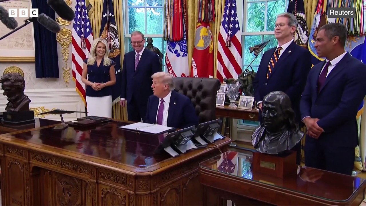 Trump भारत पर नरम हैं या गर्म? एक तरफ़ बता रहे दोस्त, दूसरी तरफ़ 100 फ़ीसदी Tariff की मांग (BBC)