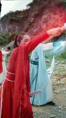 De inútil a leyenda- en el torneo un golpe suyo derriba al maestro supremo y calla al reino entero