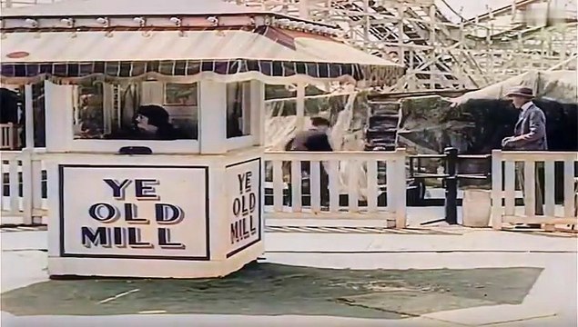 🎬 Buster Keaton – The Balloonatic (1923) | Silent Comedy Short 🎭